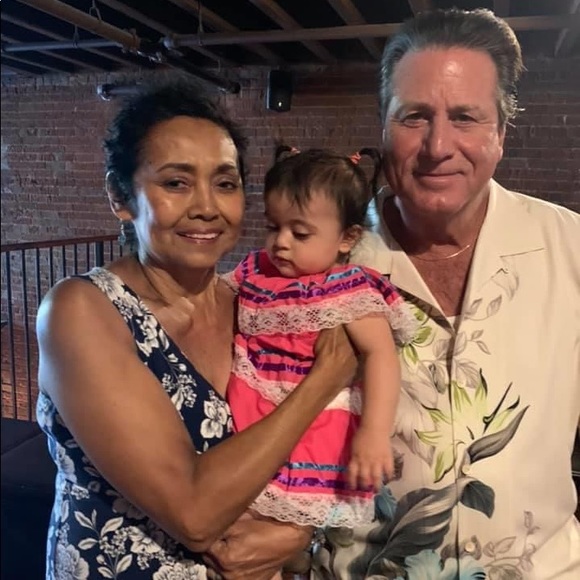 Meet your Posher, Margo - Picture 3 of 5